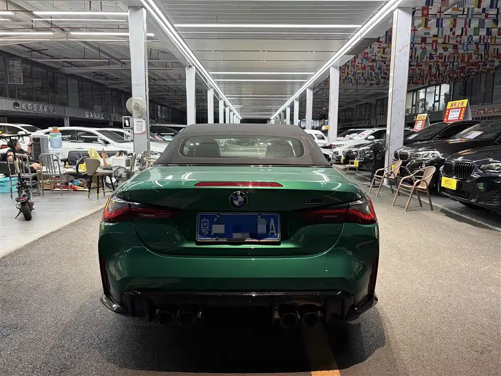 BMW M4 — миниатюра 3