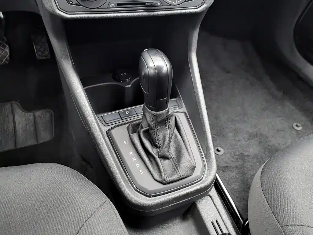 Volkswagen Santana — миниатюра 13
