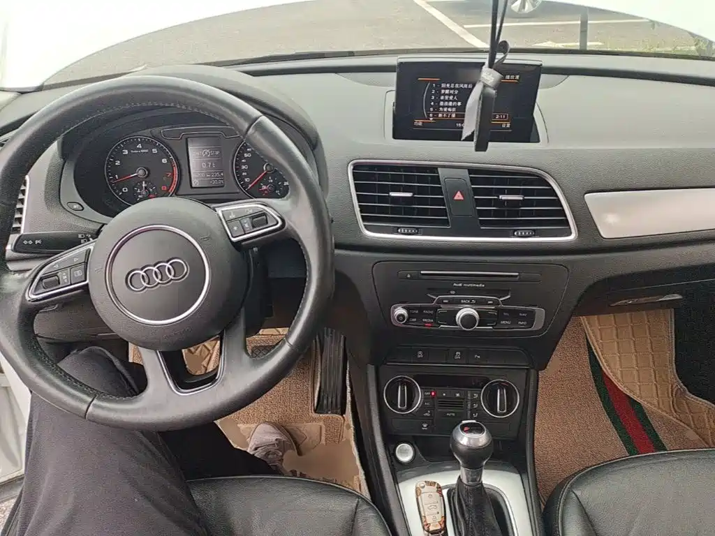Audi Q3 — миниатюра 10