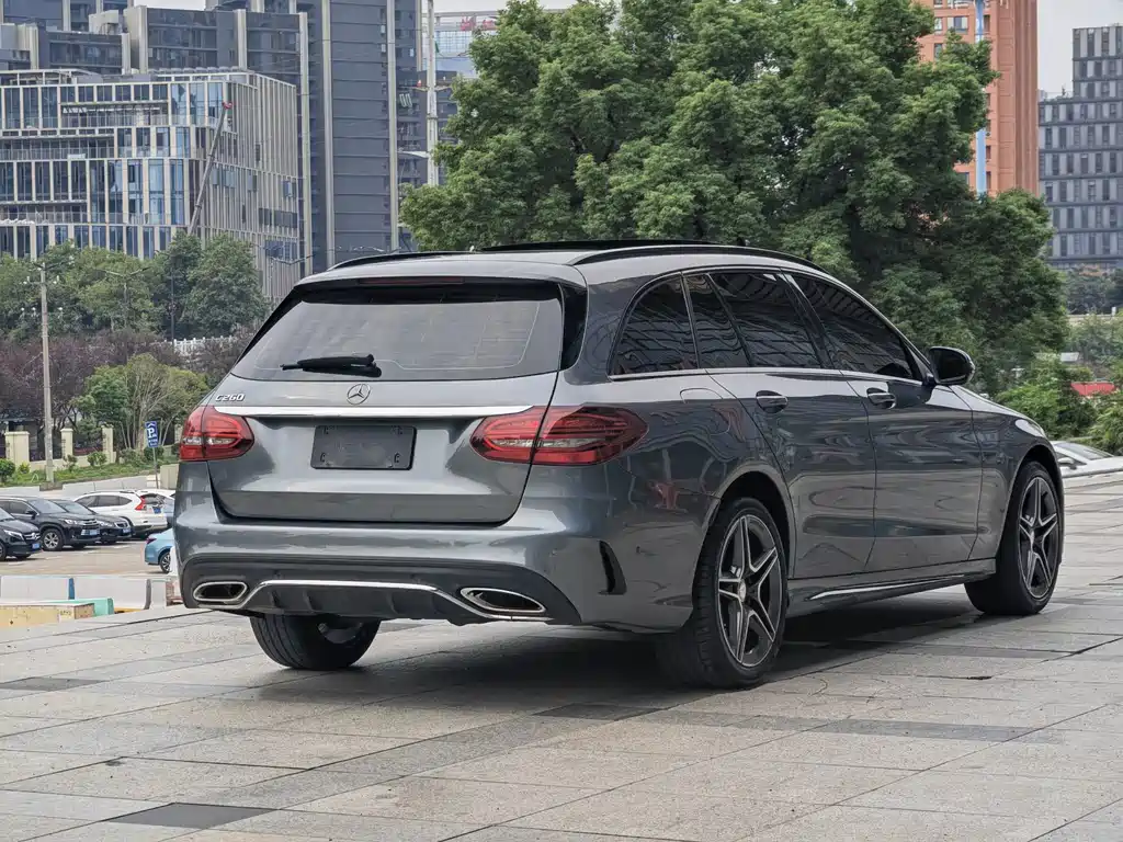 Mercedes-Benz C-Class (Import) — миниатюра 5