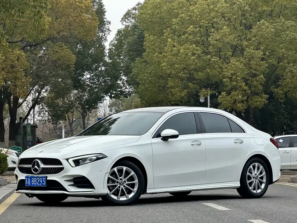 MERCEDES-BENZ A CLASS