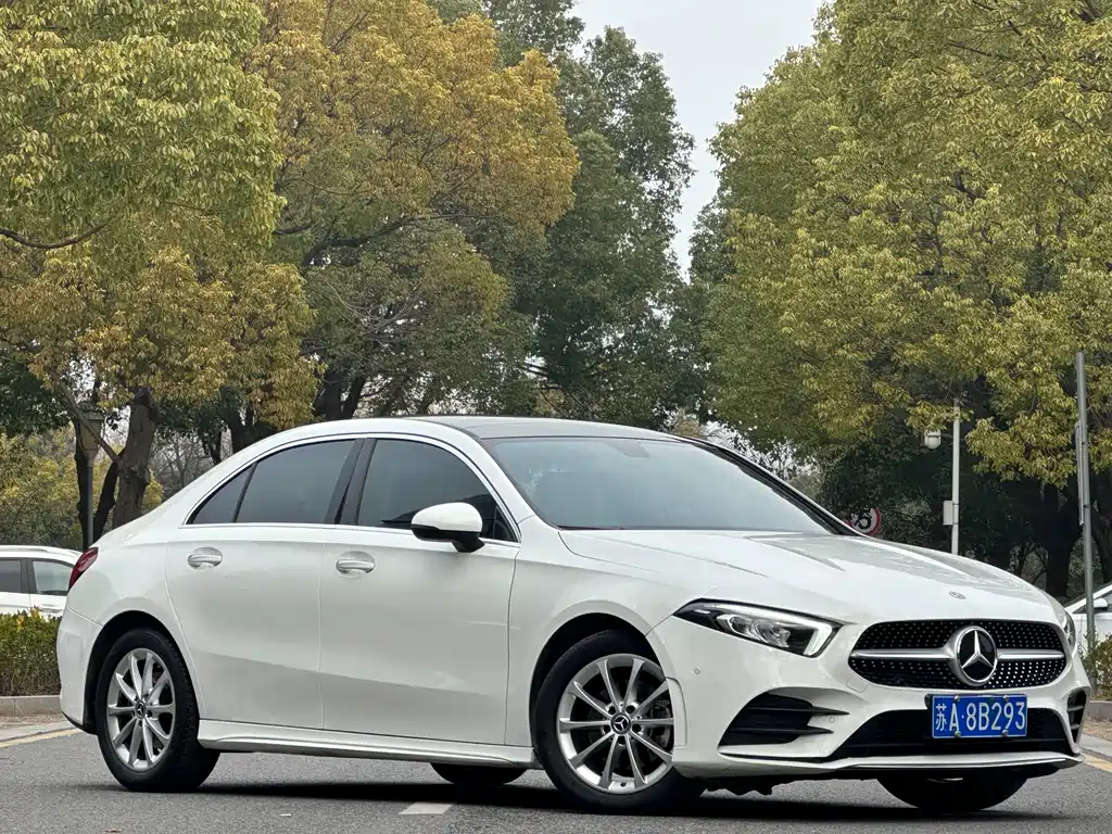 MERCEDES-BENZ A CLASS