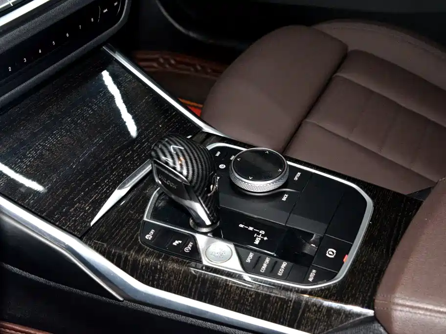 BMW 3 Series — миниатюра 7