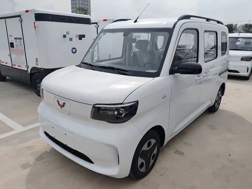 Wuling Zhiguang EV — миниатюра 2