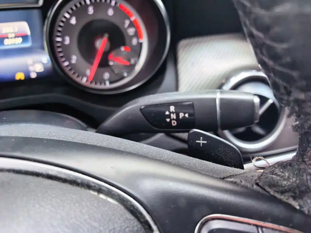 Mercedes-Benz GLA — миниатюра 15