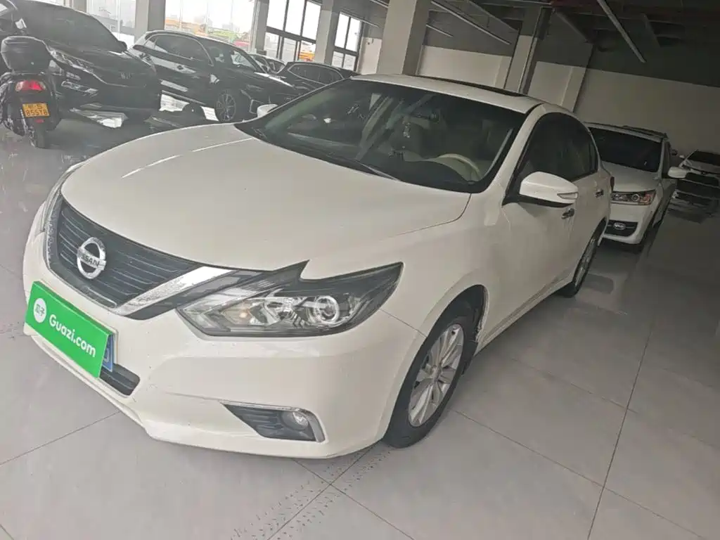 Nissan Teana — миниатюра 2