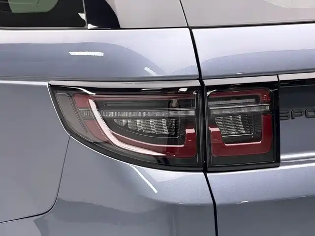 Land Rover Discovery Sport Hybrid — миниатюра 19