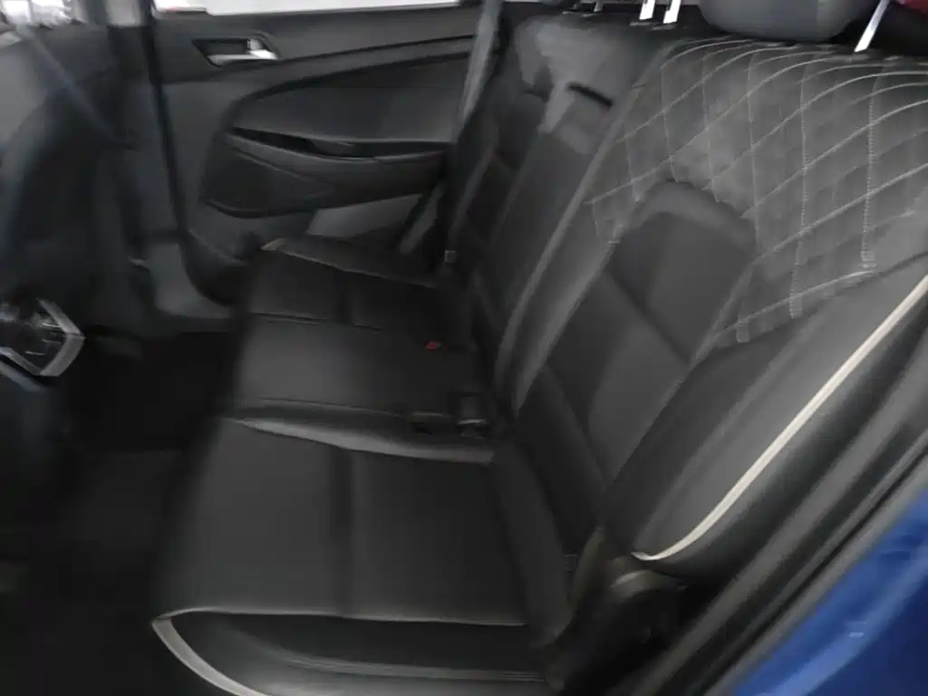 Hyundai Tucson — миниатюра 17