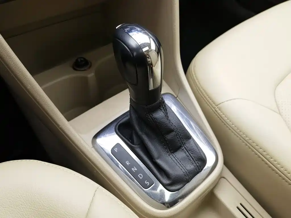 Volkswagen Jetta — миниатюра 13