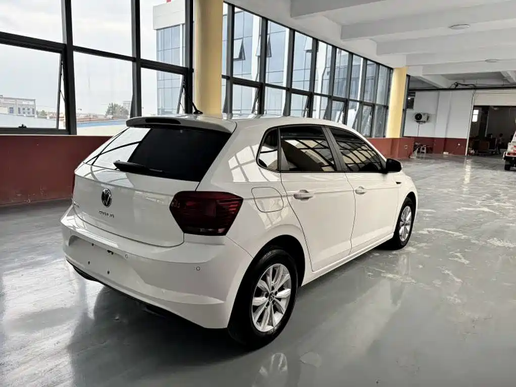 Volkswagen Polo — миниатюра 4