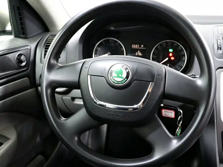 Skoda Octavia — миниатюра 11