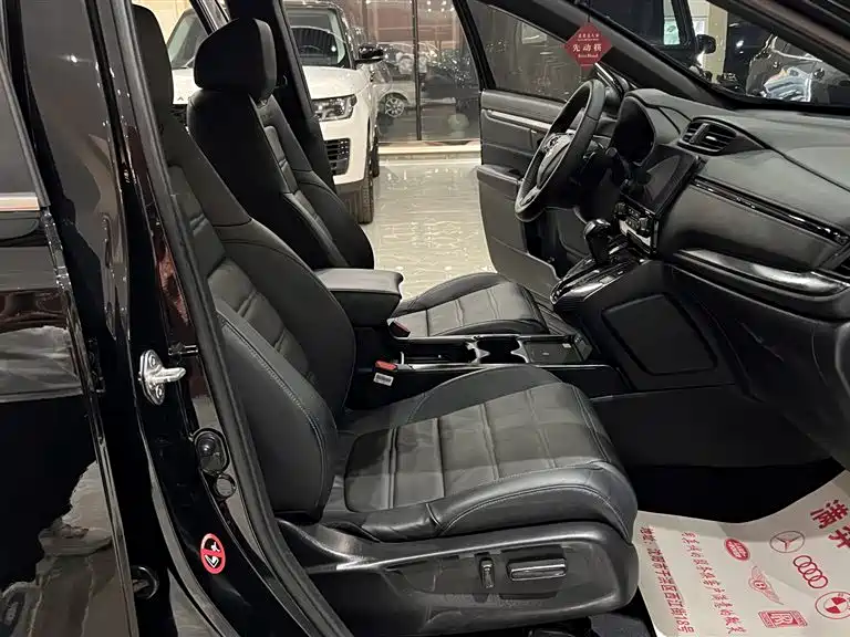 Honda CR-V — миниатюра 16