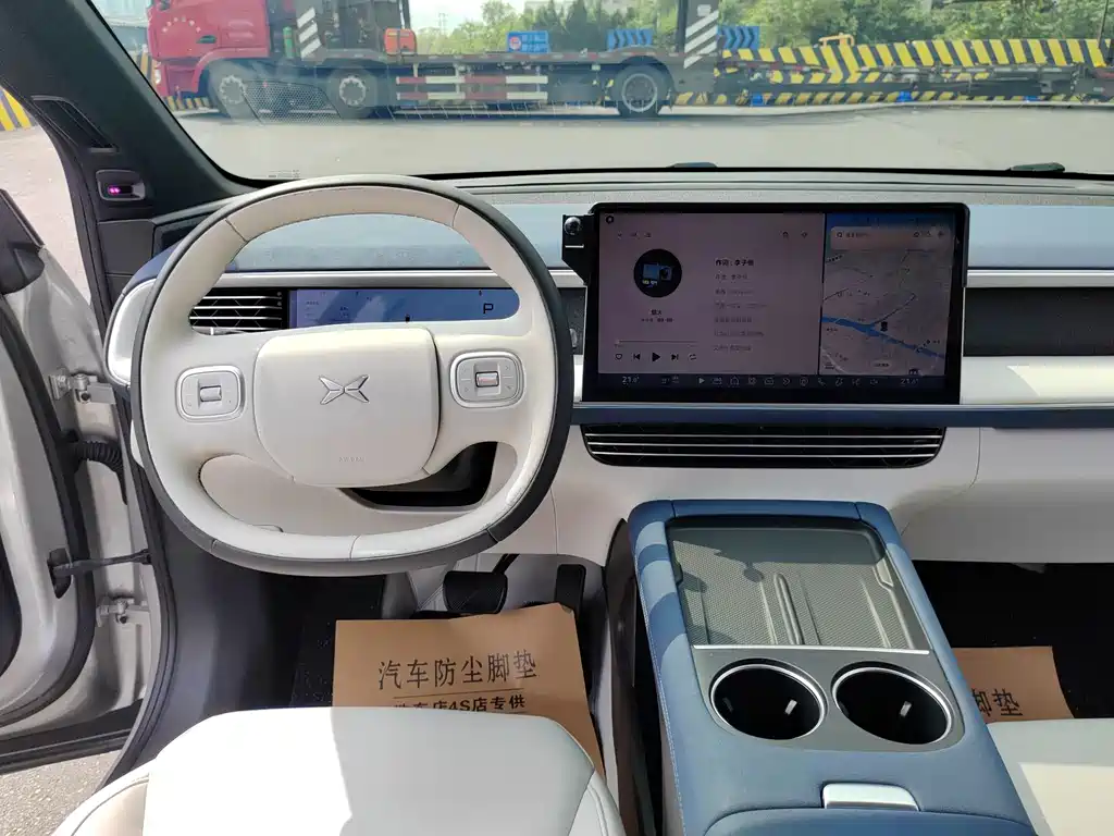XPeng G6 — миниатюра 8