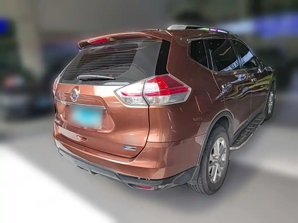 Nissan X-Trail — миниатюра 12