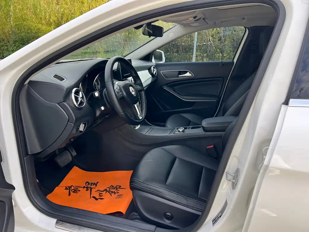 Mercedes-Benz GLA — миниатюра 4