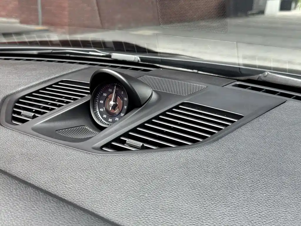 Porsche 911 — миниатюра 8