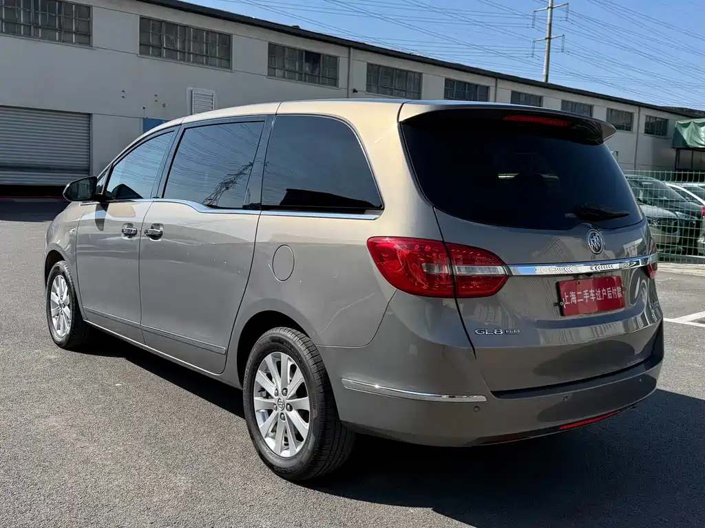 Buick GL8 — миниатюра 20