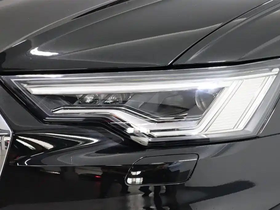 Audi A6L — миниатюра 14