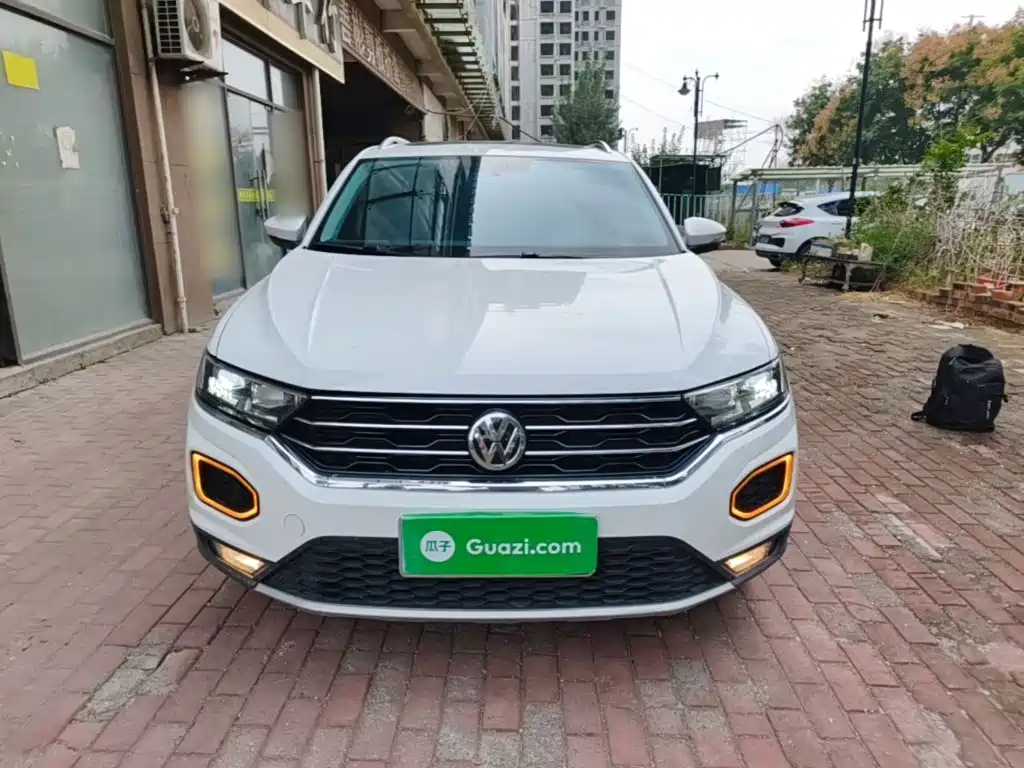Volkswagen T-Roc — миниатюра 3