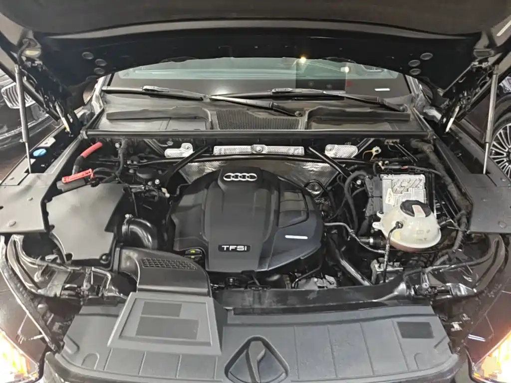Audi Q5L Sportback — миниатюра 20