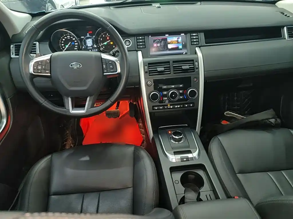 Land Rover Discovery Sport — миниатюра 10