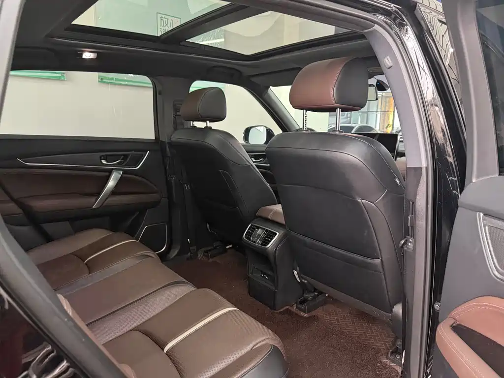 Honda UR-V — миниатюра 5
