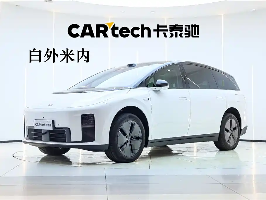 Li Auto i8 2025 Standard
