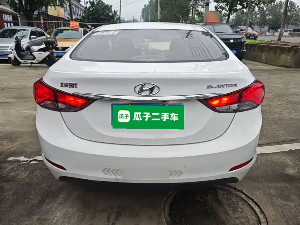 Hyundai Elantra Langdong — миниатюра 6