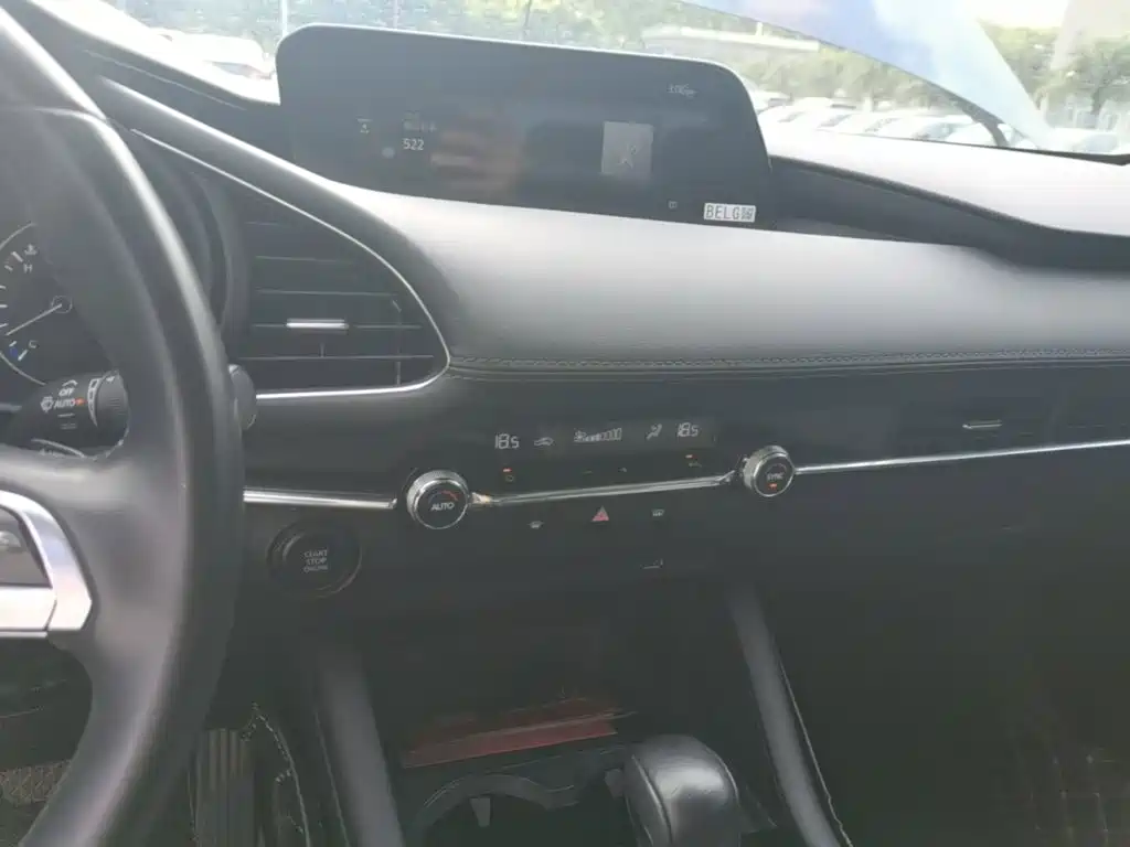 Mazda 3 Axela — миниатюра 13