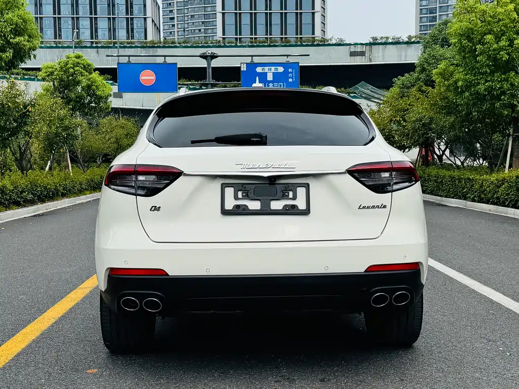 Maserati Levante — миниатюра 14