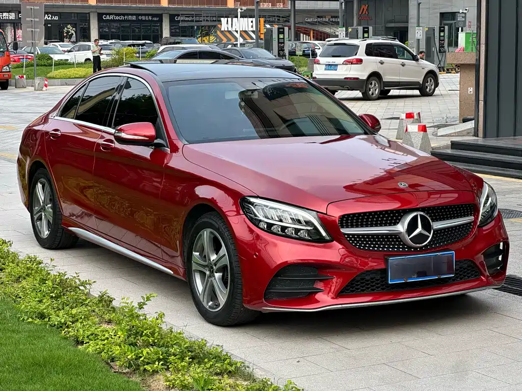 Mercedes-Benz C-Class — миниатюра 3