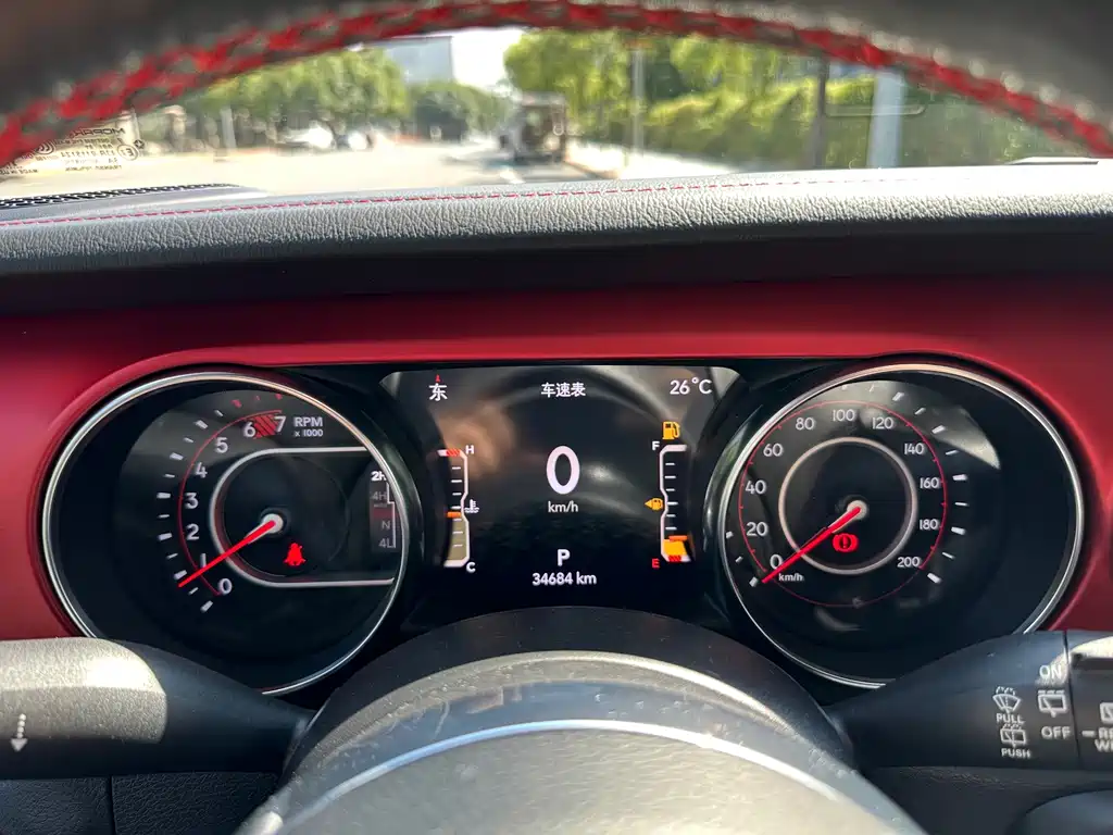 Jeep Wrangler — миниатюра 4