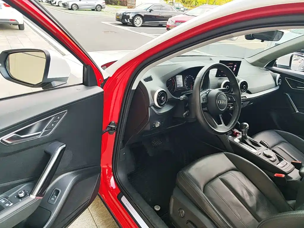 Audi Q2L — миниатюра 16