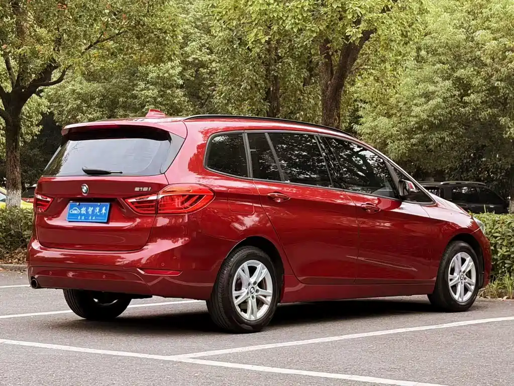 BMW 2 Series Gran Tourer — миниатюра 5