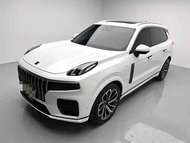 2023 Lynk & Co 09