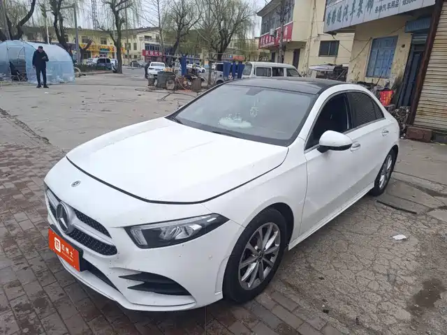 MERCEDES-BENZ A CLASS