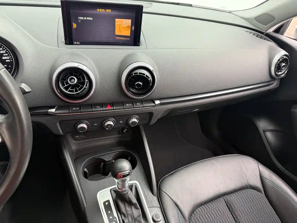 Audi A3 — миниатюра 8