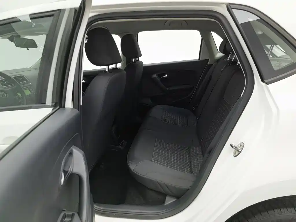 Volkswagen Polo — миниатюра 15