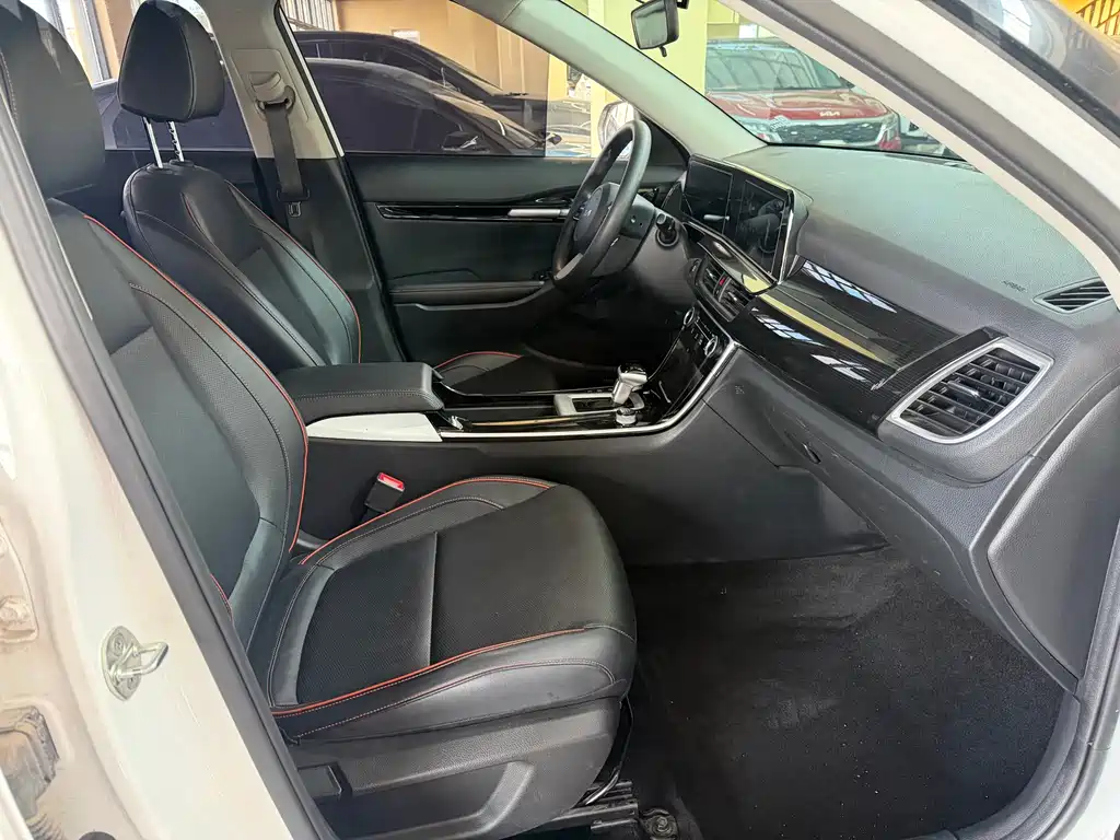 Kia Seltos — миниатюра 4