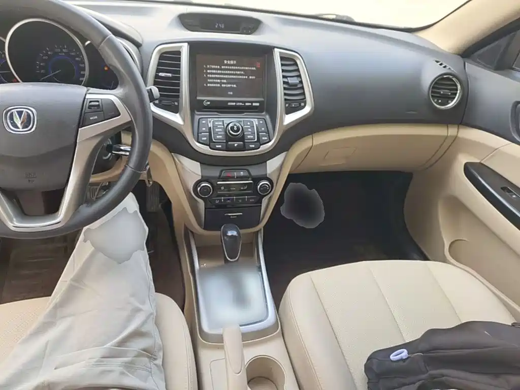 Changan Eado — миниатюра 10