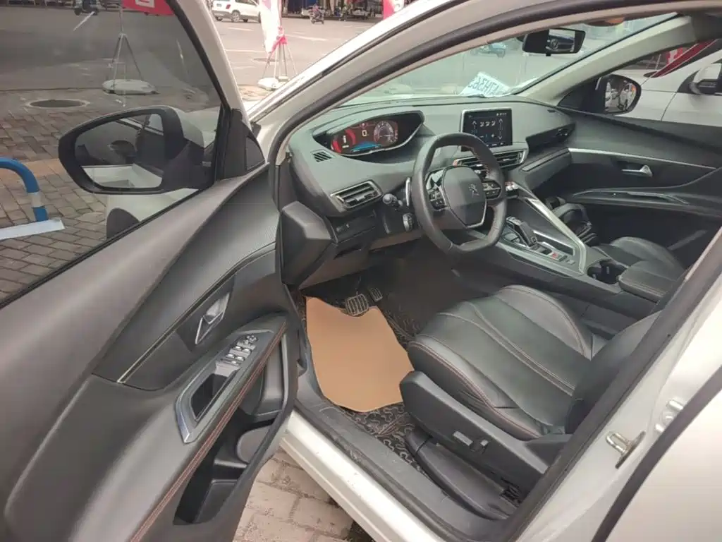 Peugeot 4008 — миниатюра 16