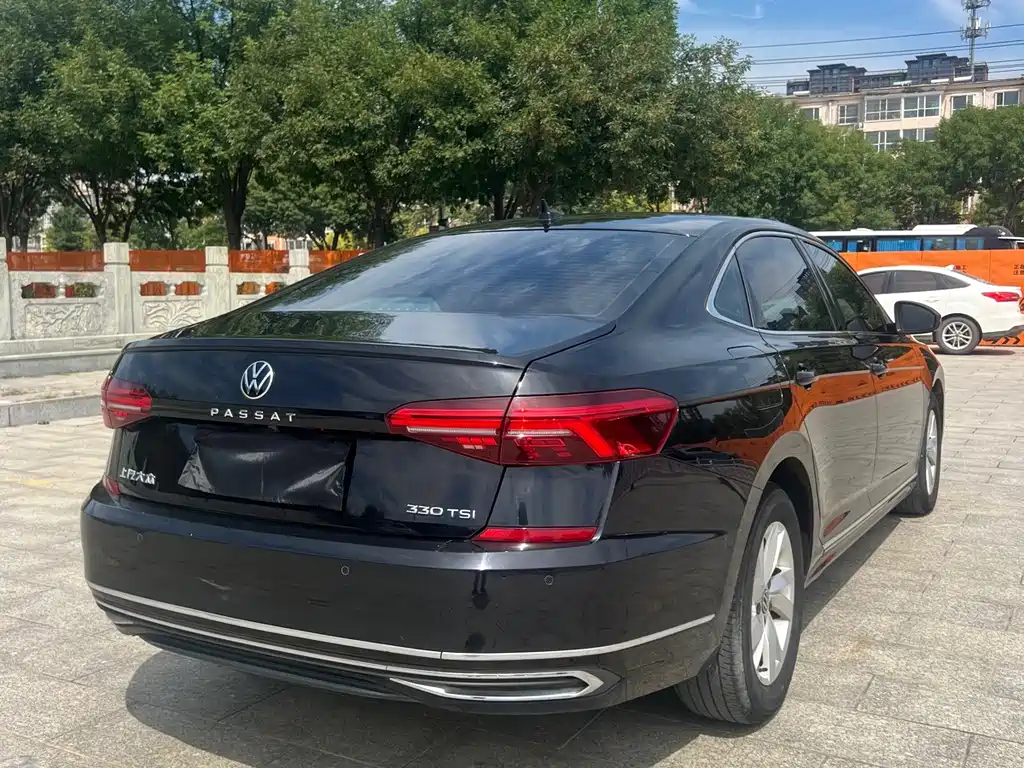 Volkswagen Passat — миниатюра 5