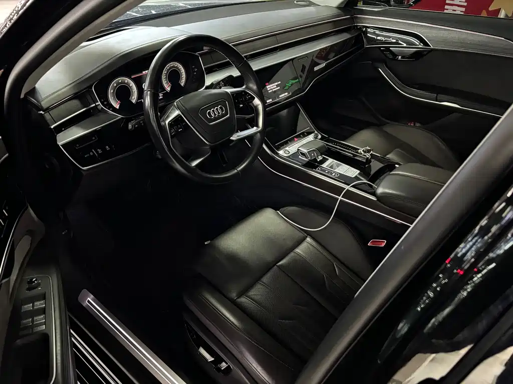 Audi A8 — миниатюра 12