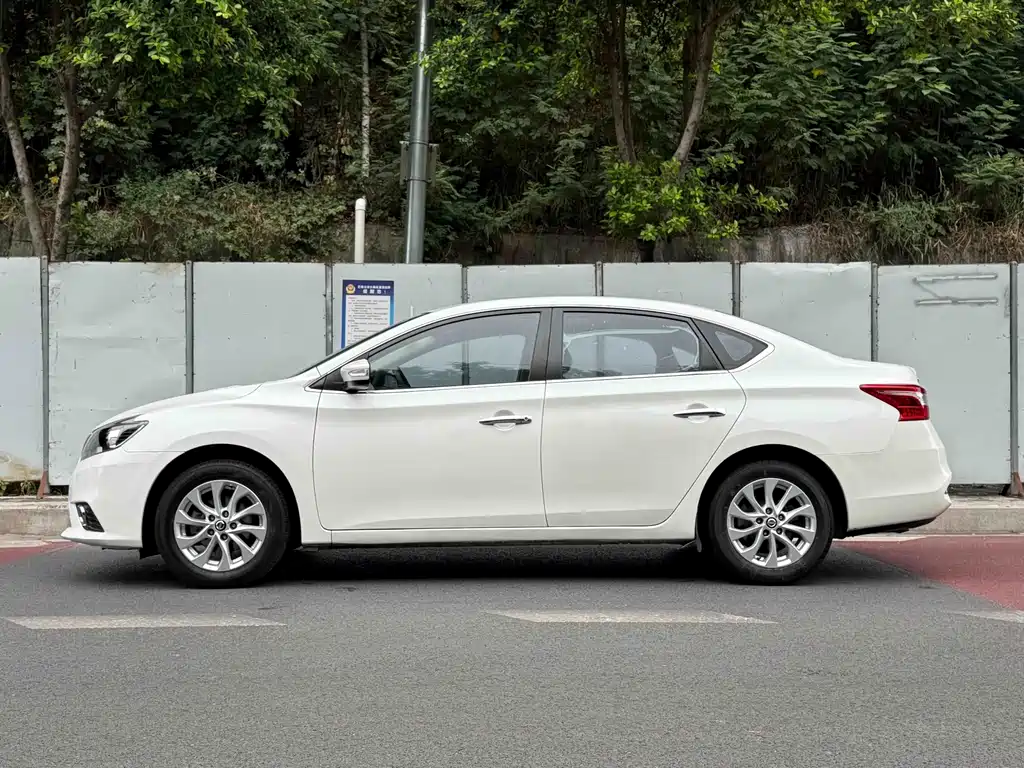 Nissan Sylphy — миниатюра 3