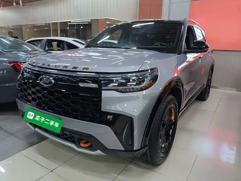 Ford Explorer — миниатюра 2