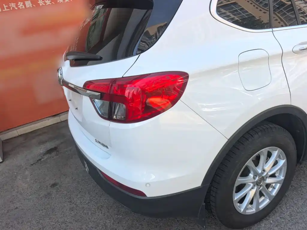 Buick Envision Plus — миниатюра 7