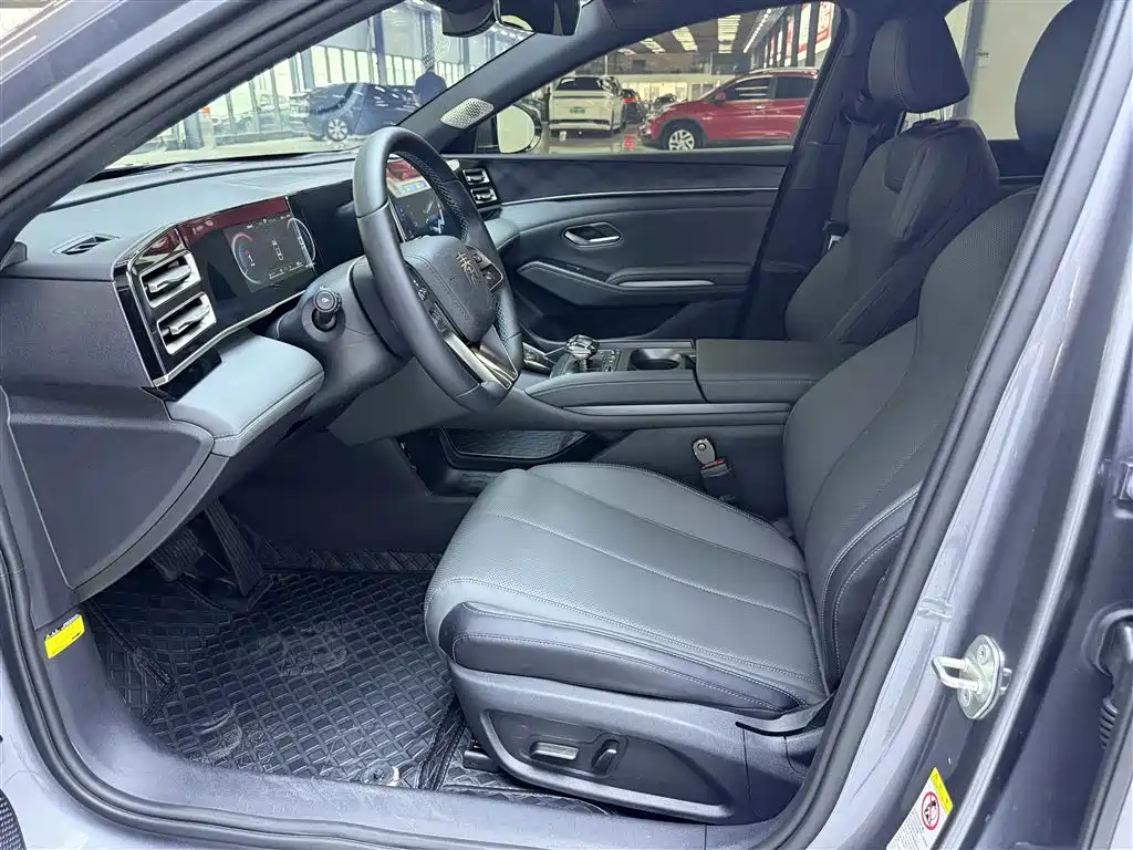 BYD Qin L — миниатюра 11