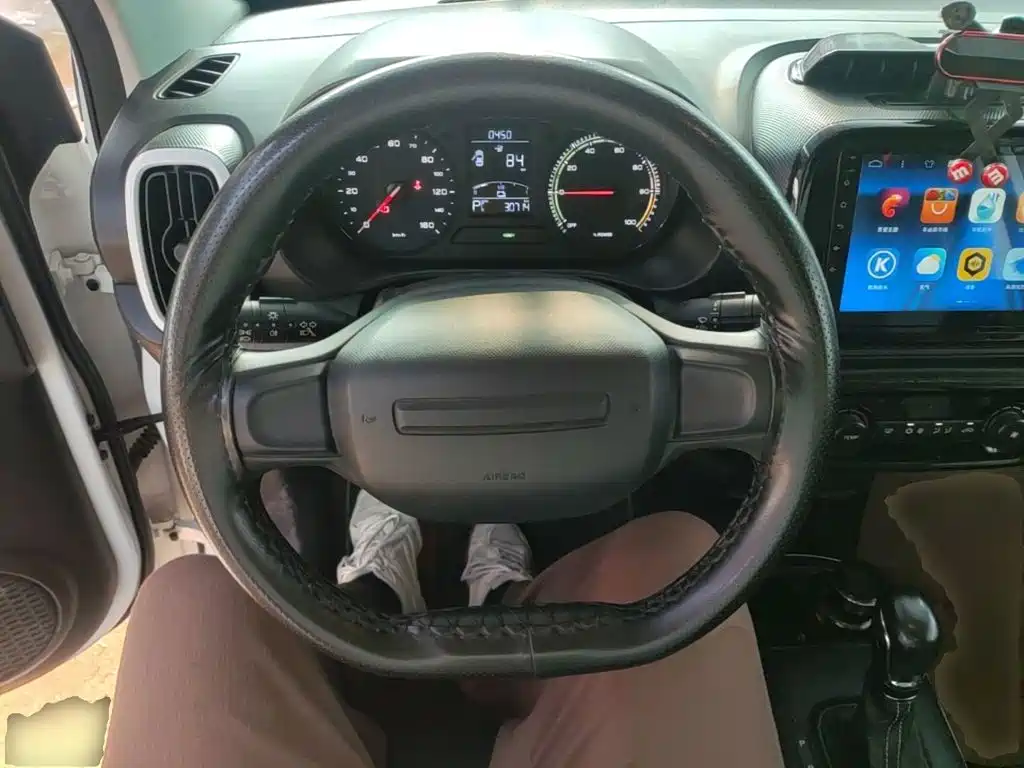Roewe Clever — миниатюра 11