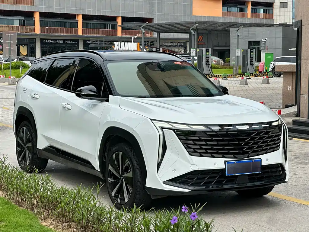 Geely Boyue L — миниатюра 3