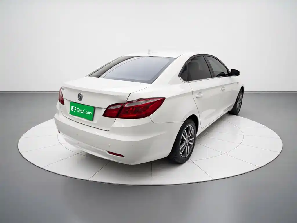 Changan Eado — миниатюра 7